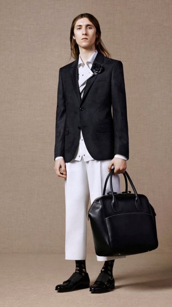 Alexander-McQueen-Pre-Spring-2016 (10)