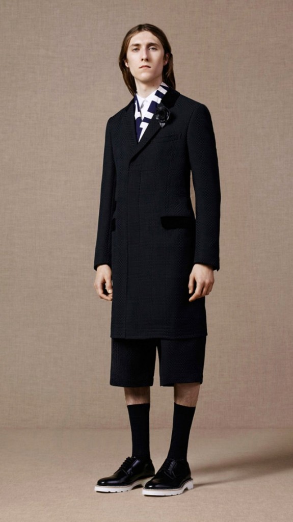 Alexander-McQueen-Pre-Spring-2016 (11)