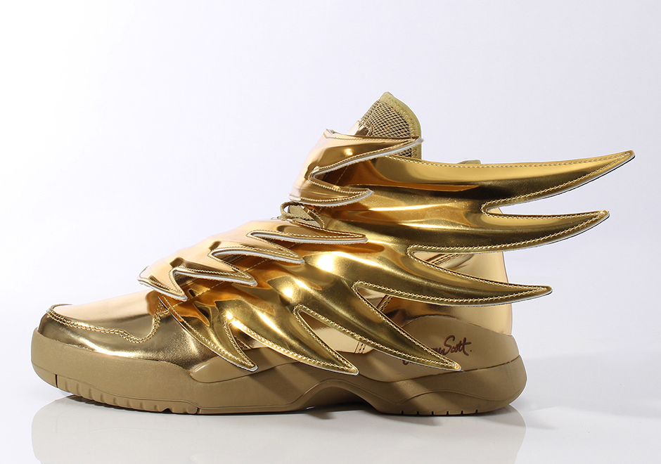 Sneaker Watch: Jeremy Scott x adidas Originals Gold Wings 3.0