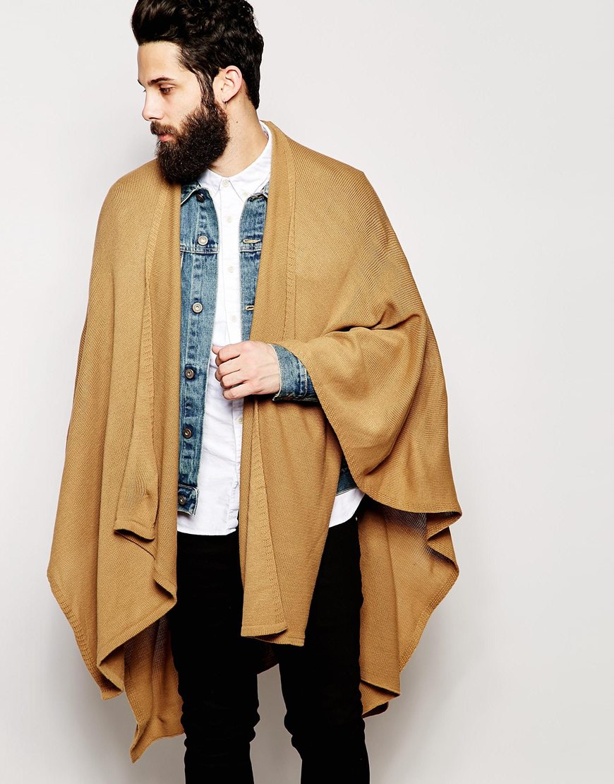 PAUSE Picks: Menswear Capes for Spring