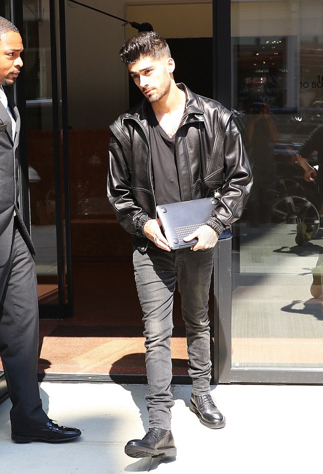 SPOTTED: Zayn Malik in All-Black Vintage Look