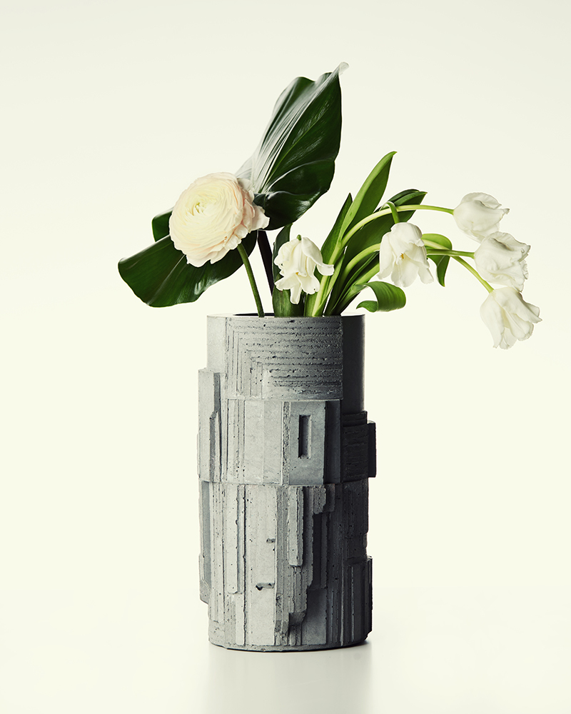 Larose Paris Collaborates With David Umemoto For Artistic Vases