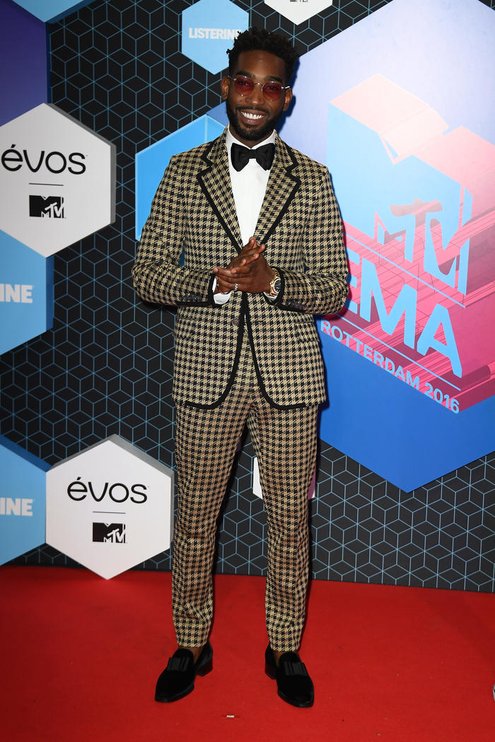 SPOTTED: Tinie Tempah In Gucci At The 2016 MTV EMA Awards