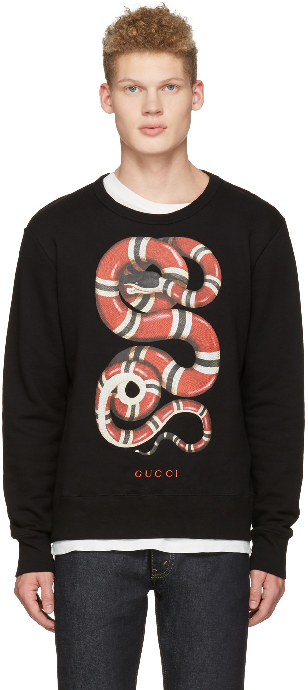 Get Cosy This Winter With Gucci’s Black Snake Pullover