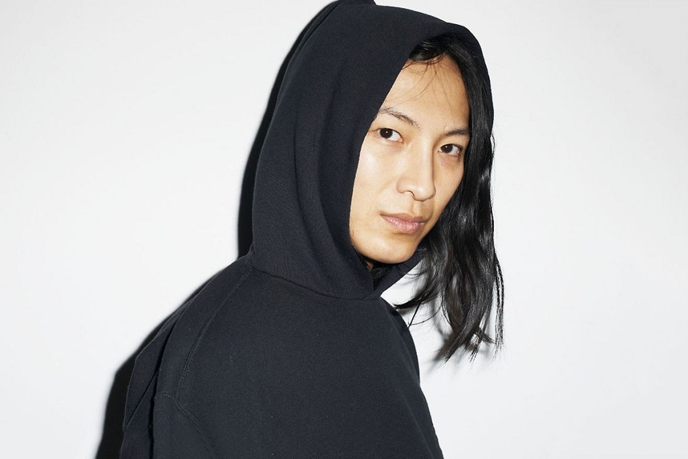 Alexander Wang To Hand Out Gifts This Saturday