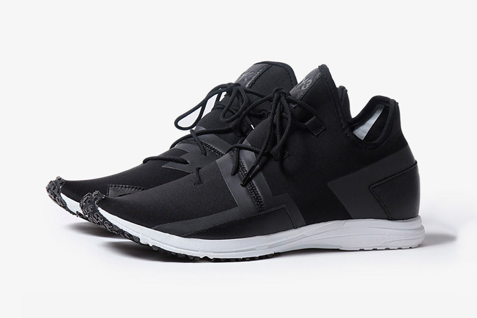 Y-3 Releases Another Futuristic Sneaker Gem With the Arc RC