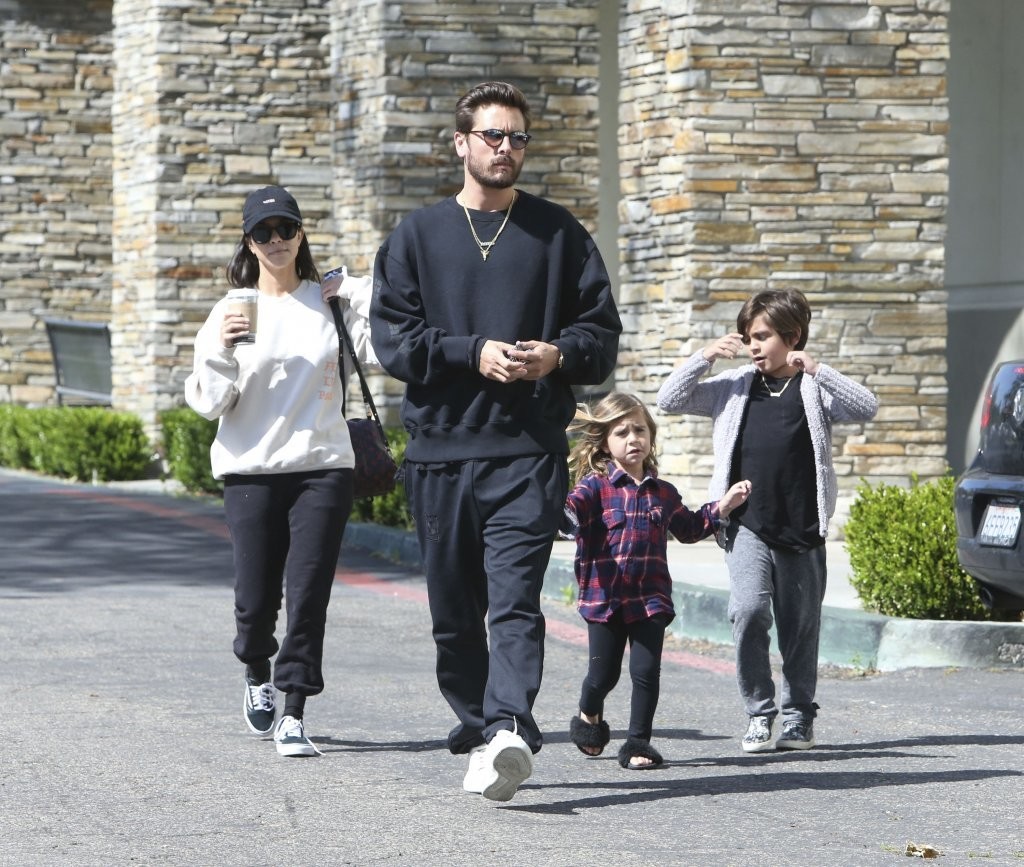 SPOTTED: Scott Disick With Family In Adidas Yeezy Season Calabasas Sweatshirt, Sweatpants and Sneakers