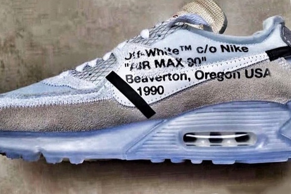 Images of an OFF-WHITE x Nike Air Max 90 Sneaker Surface