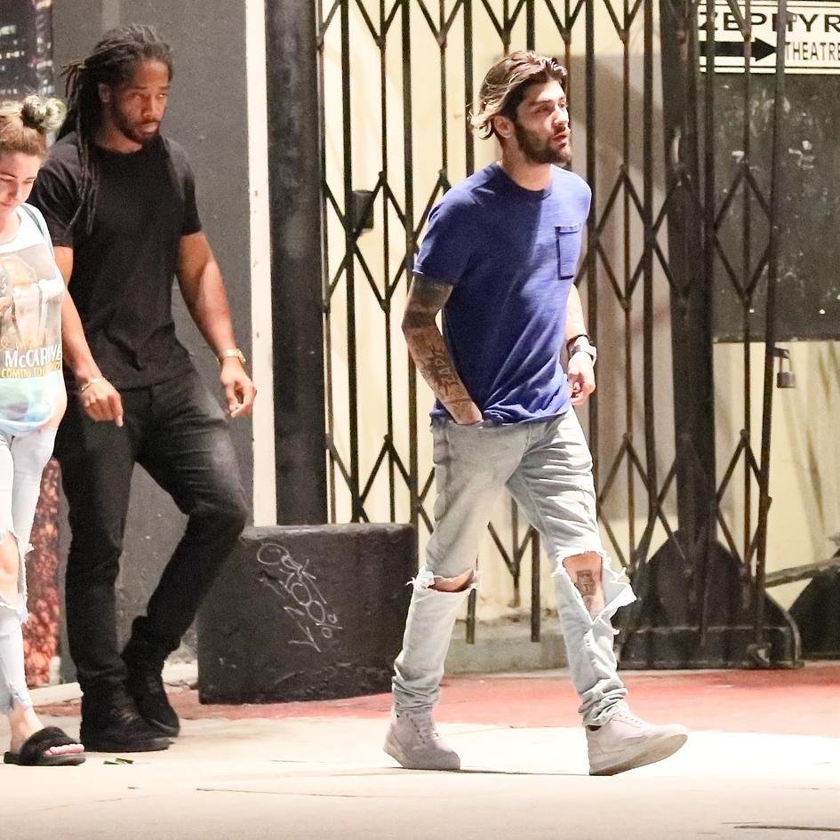 SPOTTED: Zayn Malik In Nike T-Shirt and Filling Pieces Sneakers