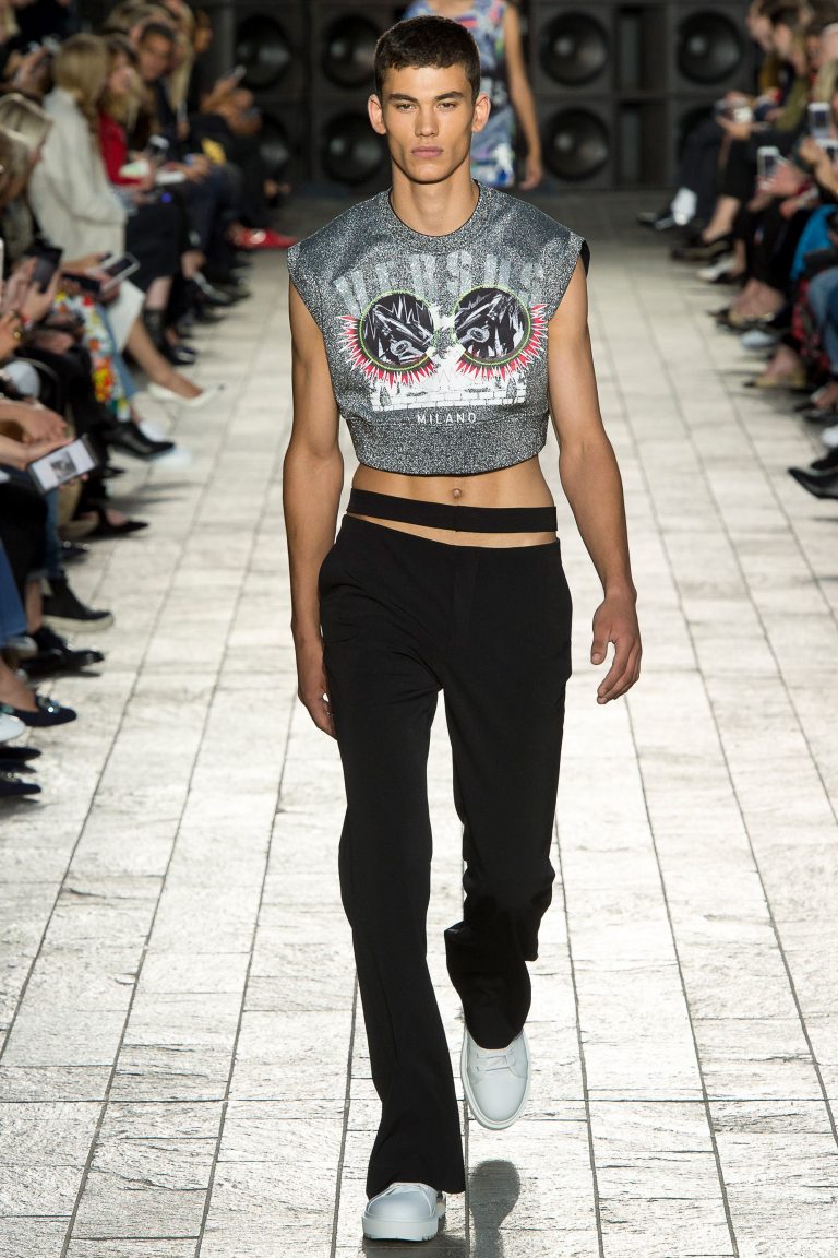 LFW: Versus Versace Spring/Summer 2018 Menswear Collection – PAUSE ...