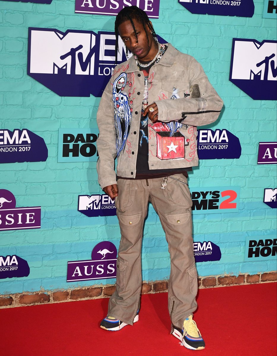 SPOTTED: Travis Scott at The MTV 2017 EMAs