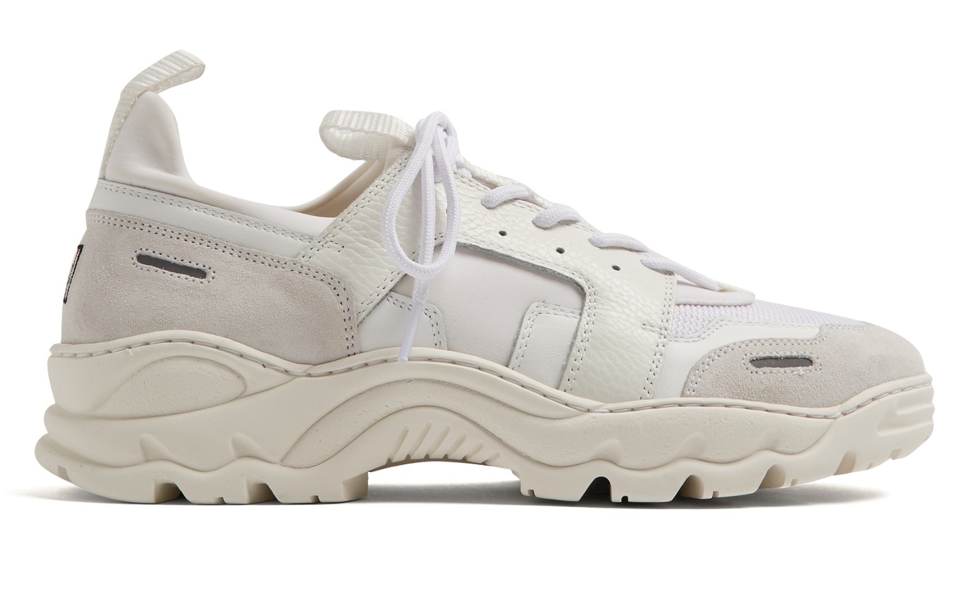 Take a Look at AMI’s Contrast-Panel Low-Top Trainers