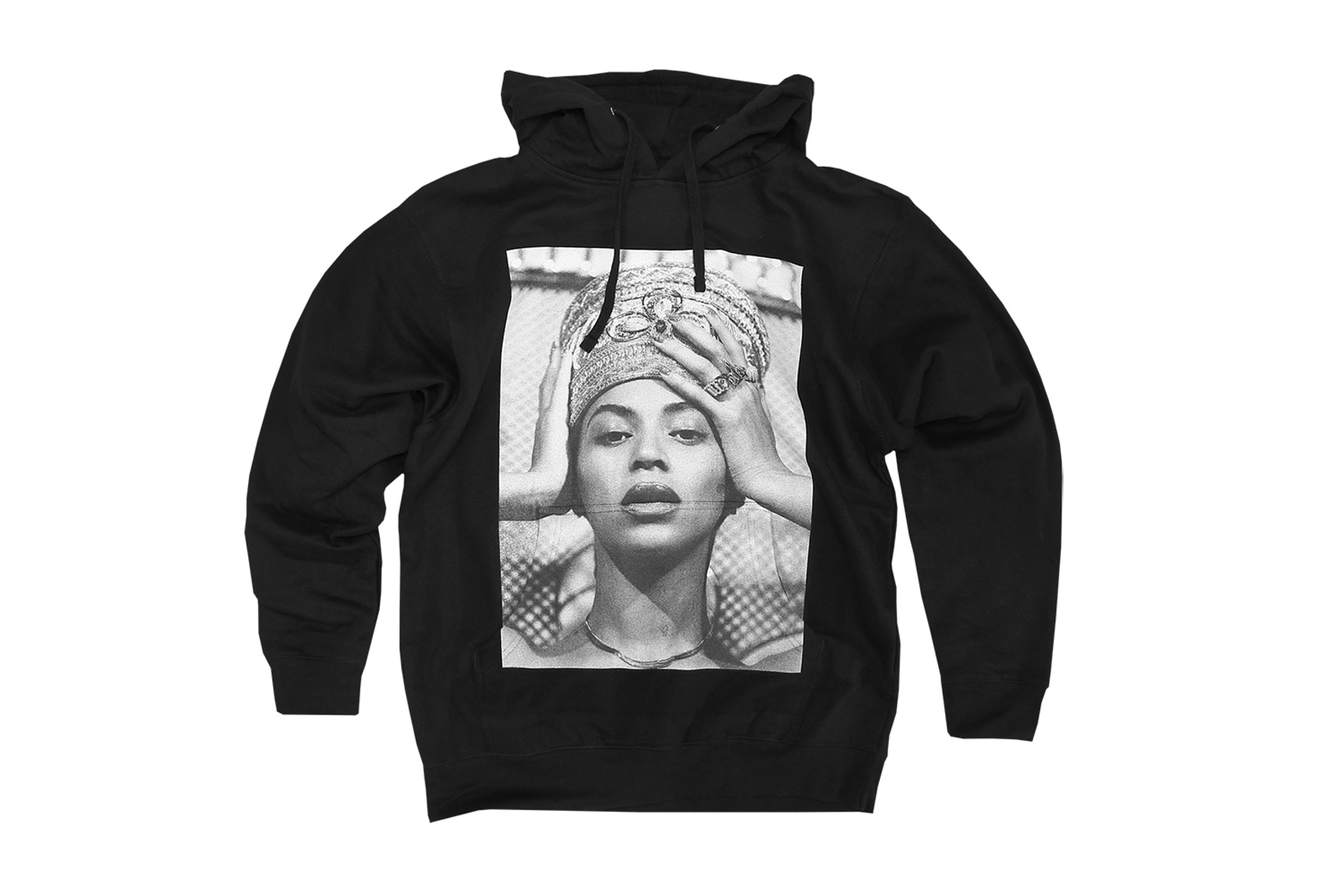 Beyoncé Drops Capsule Collection Inspired by Queen Nefertiti