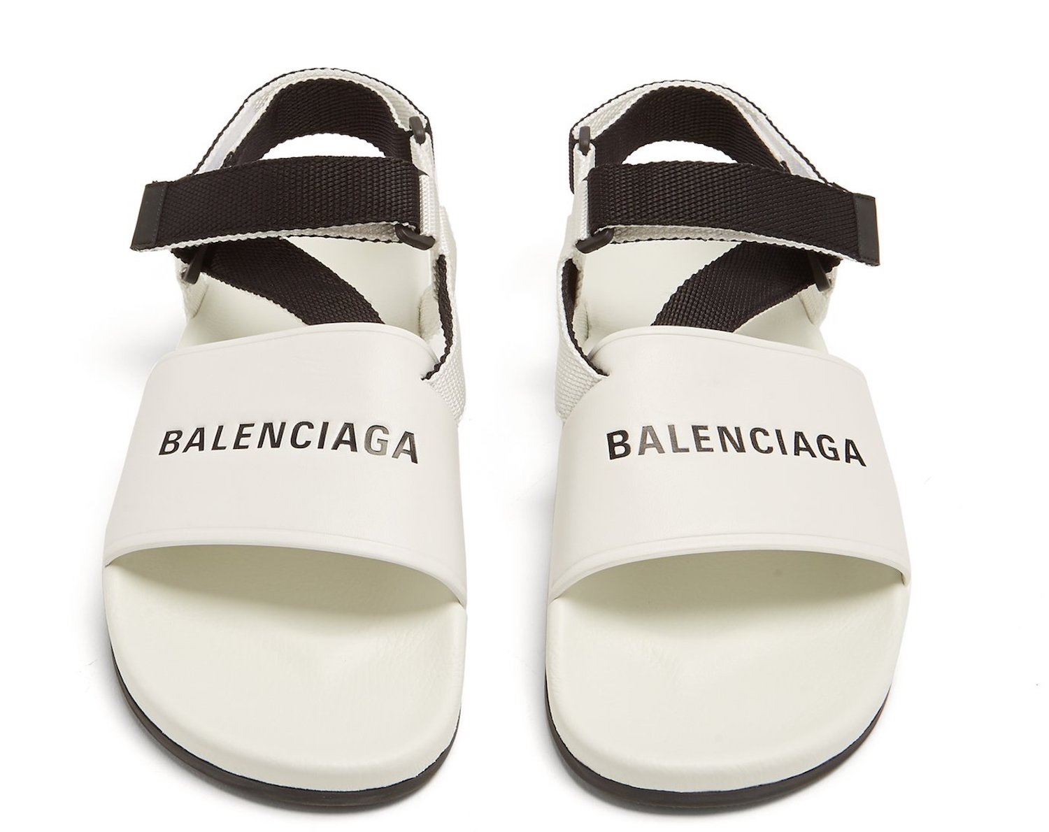 Balenciaga’s Triple S Sit Unsold Online