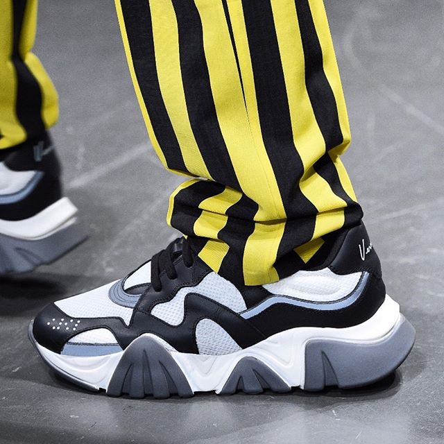 PAUSE or Skip: Versace’s Autumn/Winter 2019 Footwear – PAUSE Online ...