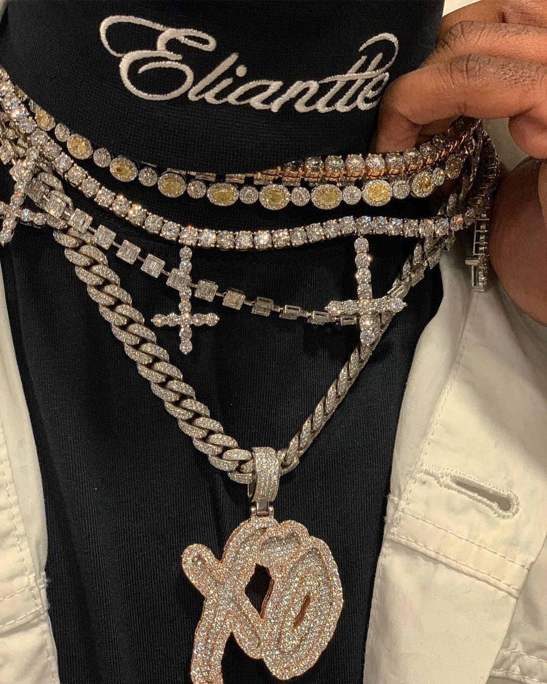 SPOTTED: Lil Uzi Vert Rocks Versace Chain Reaction Sneakers & Chanel Belt –  PAUSE Online