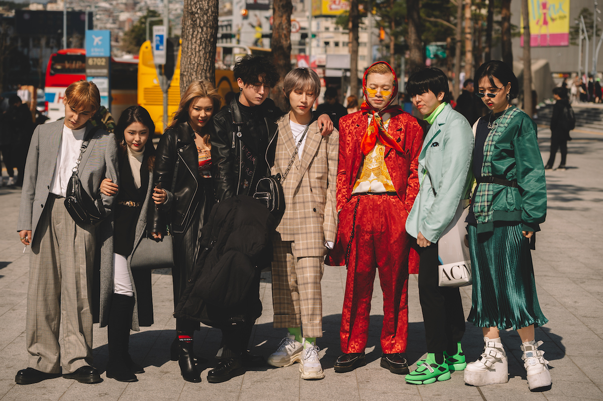 Street Style Shots: Seoul Fashion Week Day 3