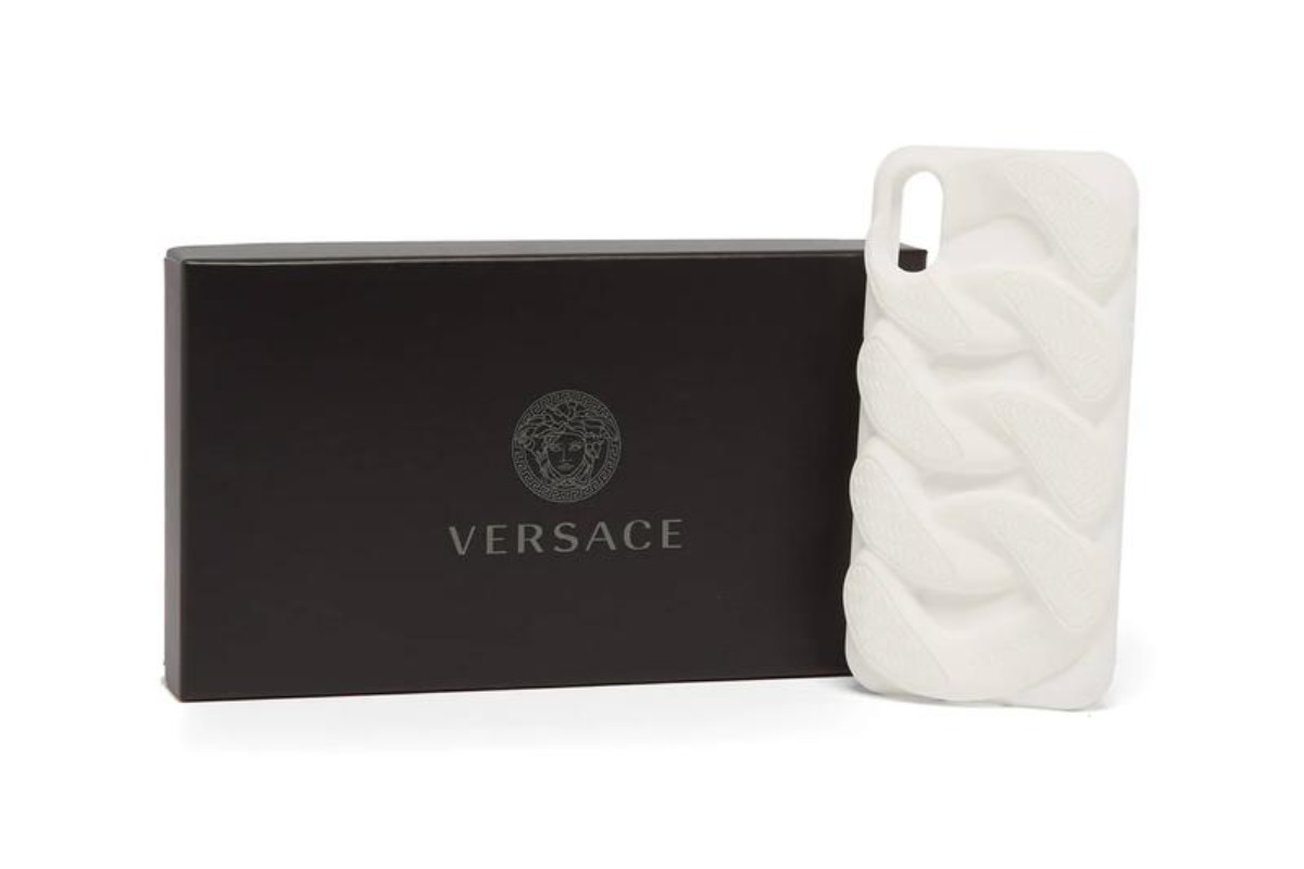 PAUSE or Skip: Versace Chain Reaction Phone Case