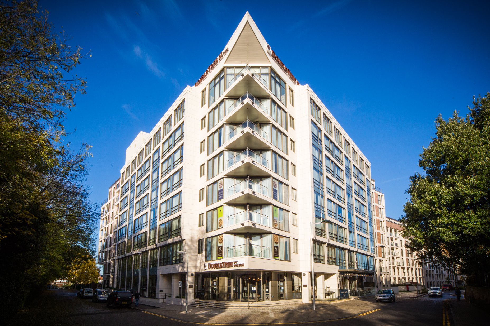 PAUSE Visits DoubleTree By Hilton, Kingston Upon Thames PAUSE Online