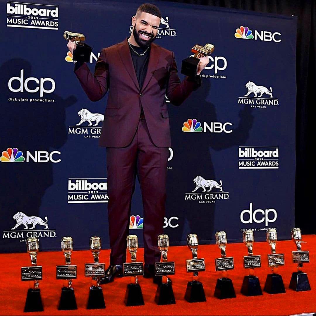 SPOTTED: Drake Wins Big At 2019 Billboard Music Awards