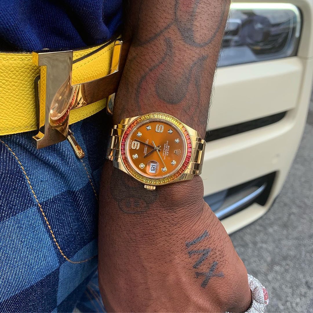 UpscaleHype - Lil Uzi Vert with His Rolls-Royce wearing a Louis Vuitton  T-Shirt, Jeans, Sneakers, Hermes Belt and Rolex Watch with Goyard Bag