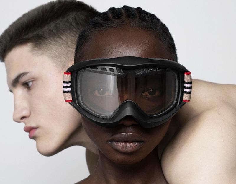Burberry Unveils “Icon Stripe” B Series Ski Goggle