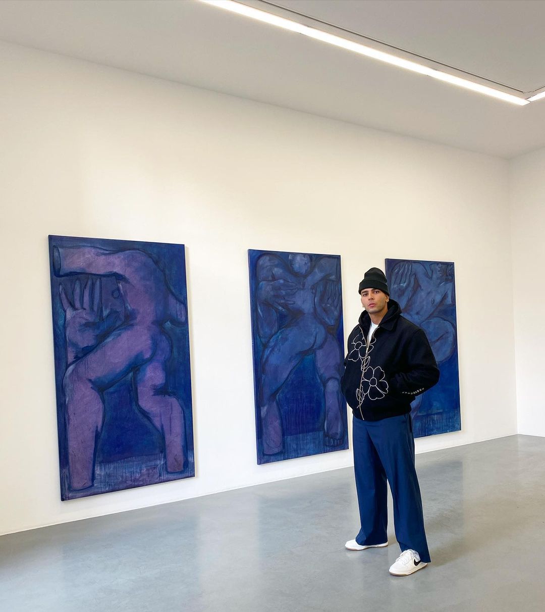 SPOTTED: Younes Bendjima Explores an Art Gallery in Colour Co-ordinated Outfit