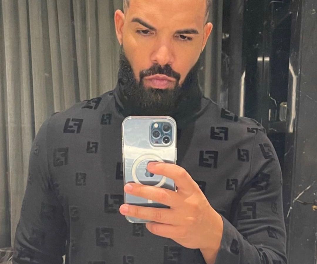 SPOTTED: Drake Opts for Fendi Rollneck in Valentine’s Selfie