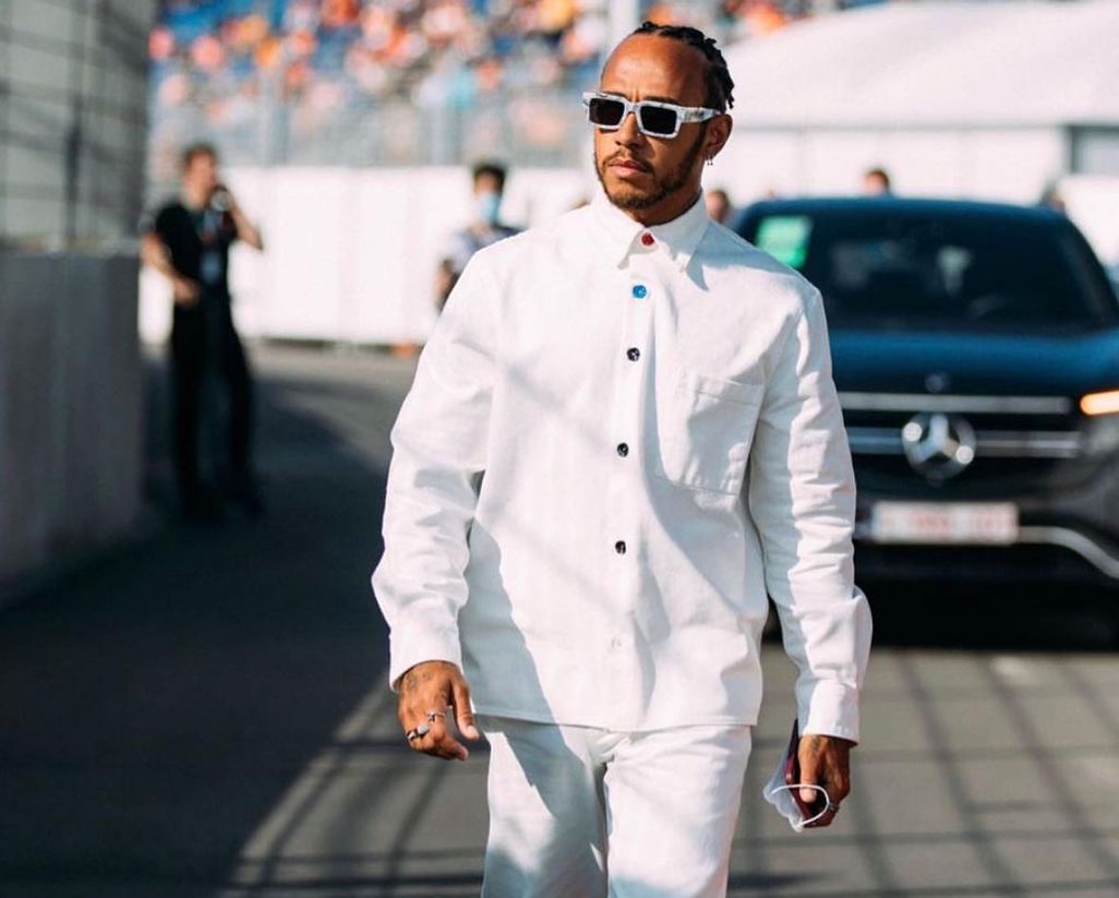 SPOTTED: Lewis Hamilton dons Clean all Off-White Look