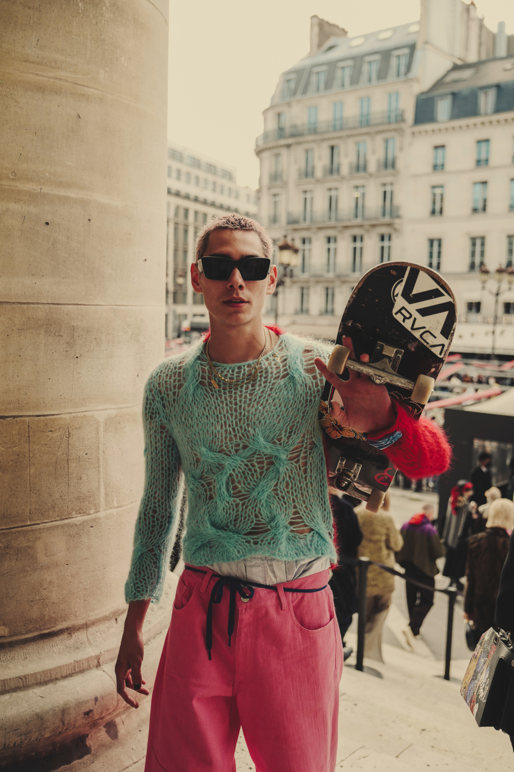 Street Style Shots: Paris Fashion Week Day 4