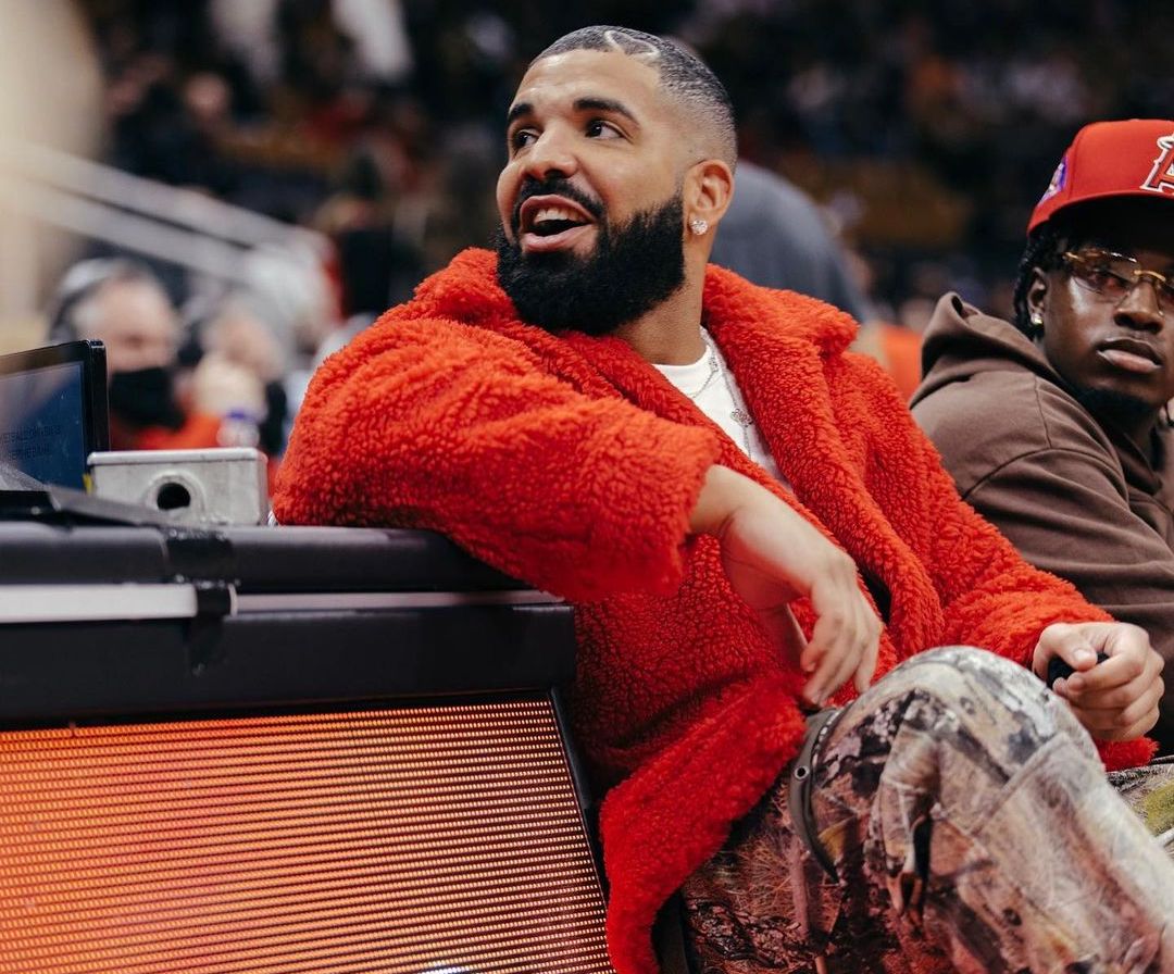SPOTTED: Drake attends Basketball Game in Cosy Doublet Fit