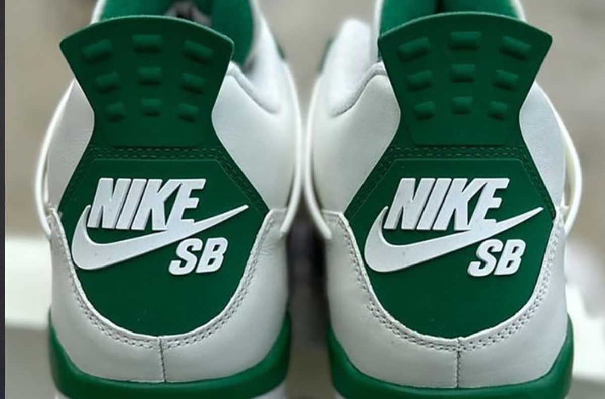 Early Previews of the Nike SB Air Jordan 4 “Pine Green” Have Surfaced