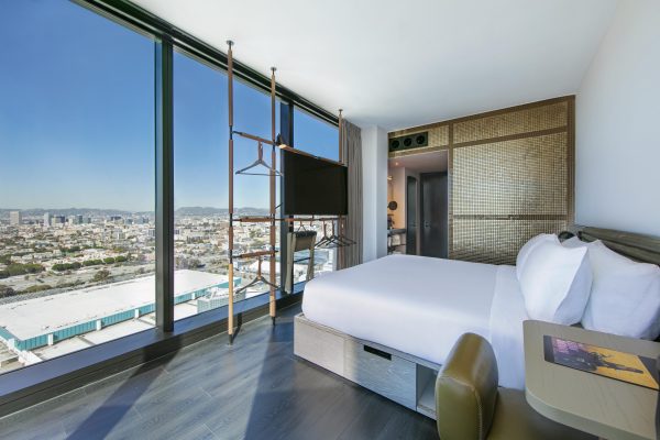 Moxy Hotel DTLA - Corner King HERO