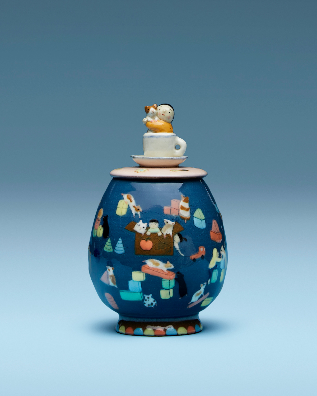 LOEWE_PRECO_SS25_SUNA_FUJITA_CERAMICS_RGB_CROPPED_4X5_7_1