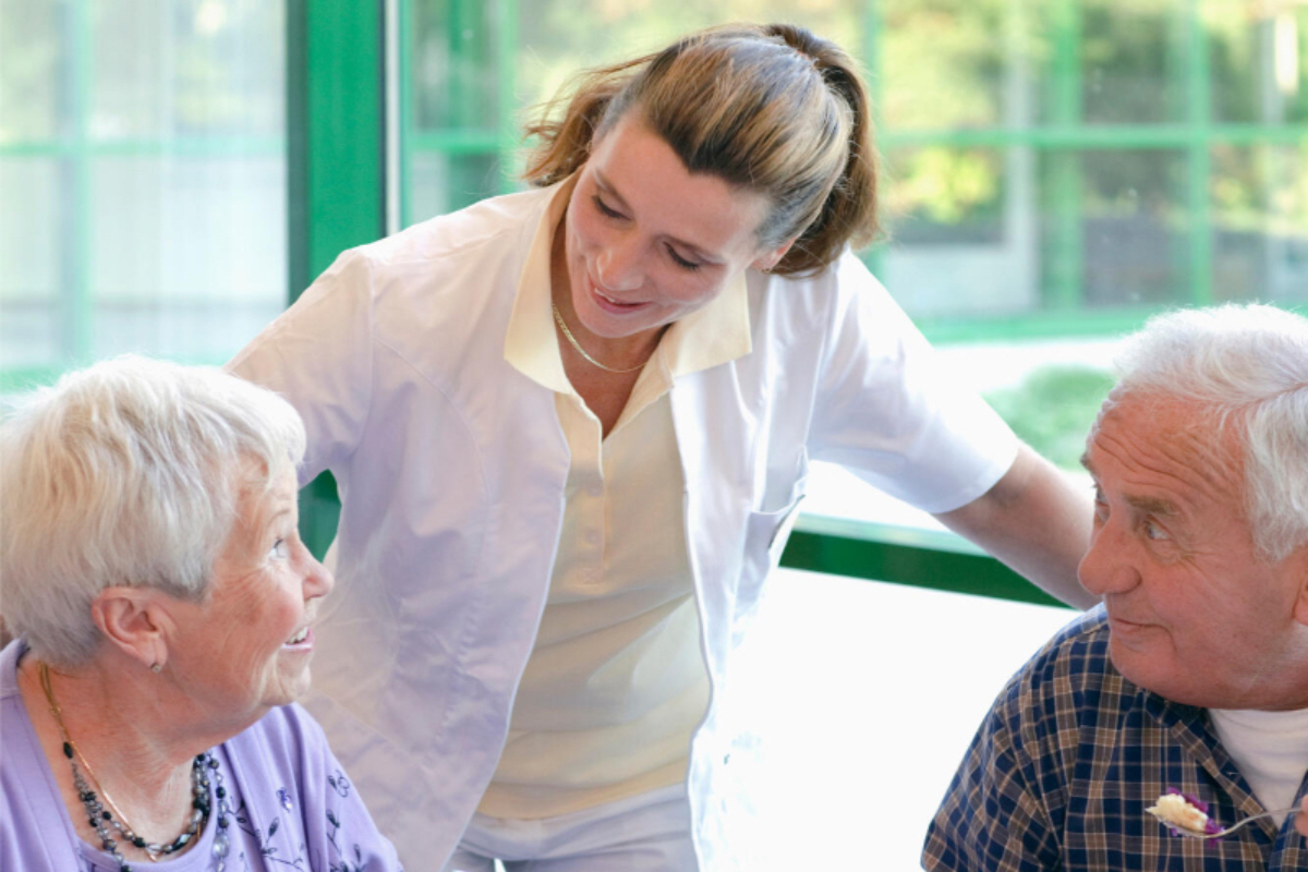 Why Retirement Facilities Are Becoming the New Lifestyle Trend in Senior Living Fashion