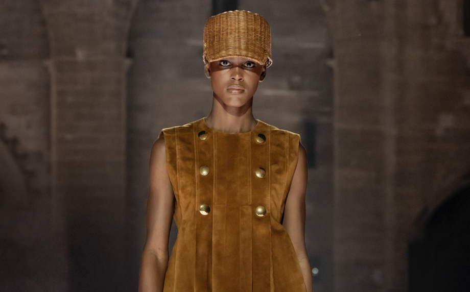 Louis Vuitton Unveils Cruise 2026 at Avignon’s Iconic Cour d’Honneur