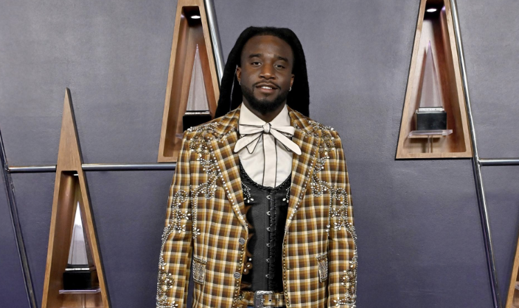 SPOTTED: Shaaboozey Wears Custom Suit to AMA’s In Las Vegas