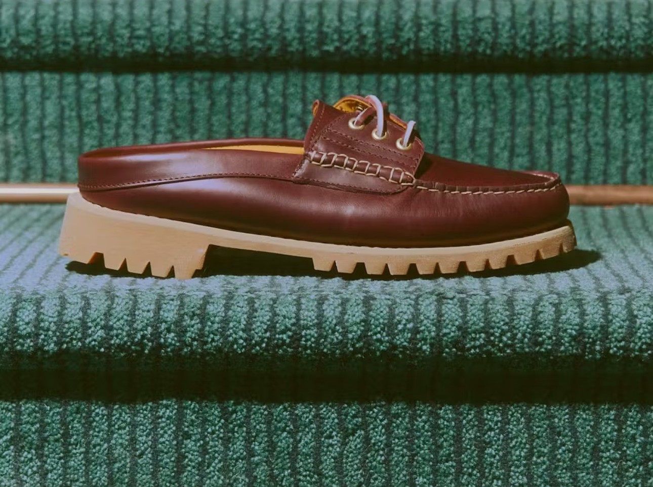 PAUSE Highlights: Why is Everyone Obsessed with Beach-Ready Footwear?