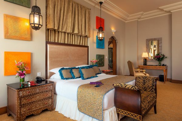 141-w-room-example-suite-executive-ocean-view-royal-suite-88870425