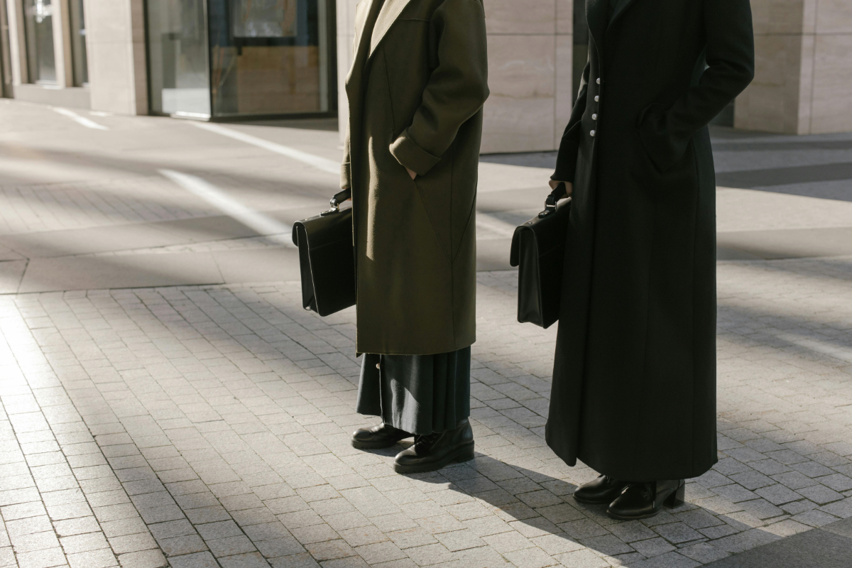 Weatherproof Style: Building a UK Wardrobe That Works Year-Round 
