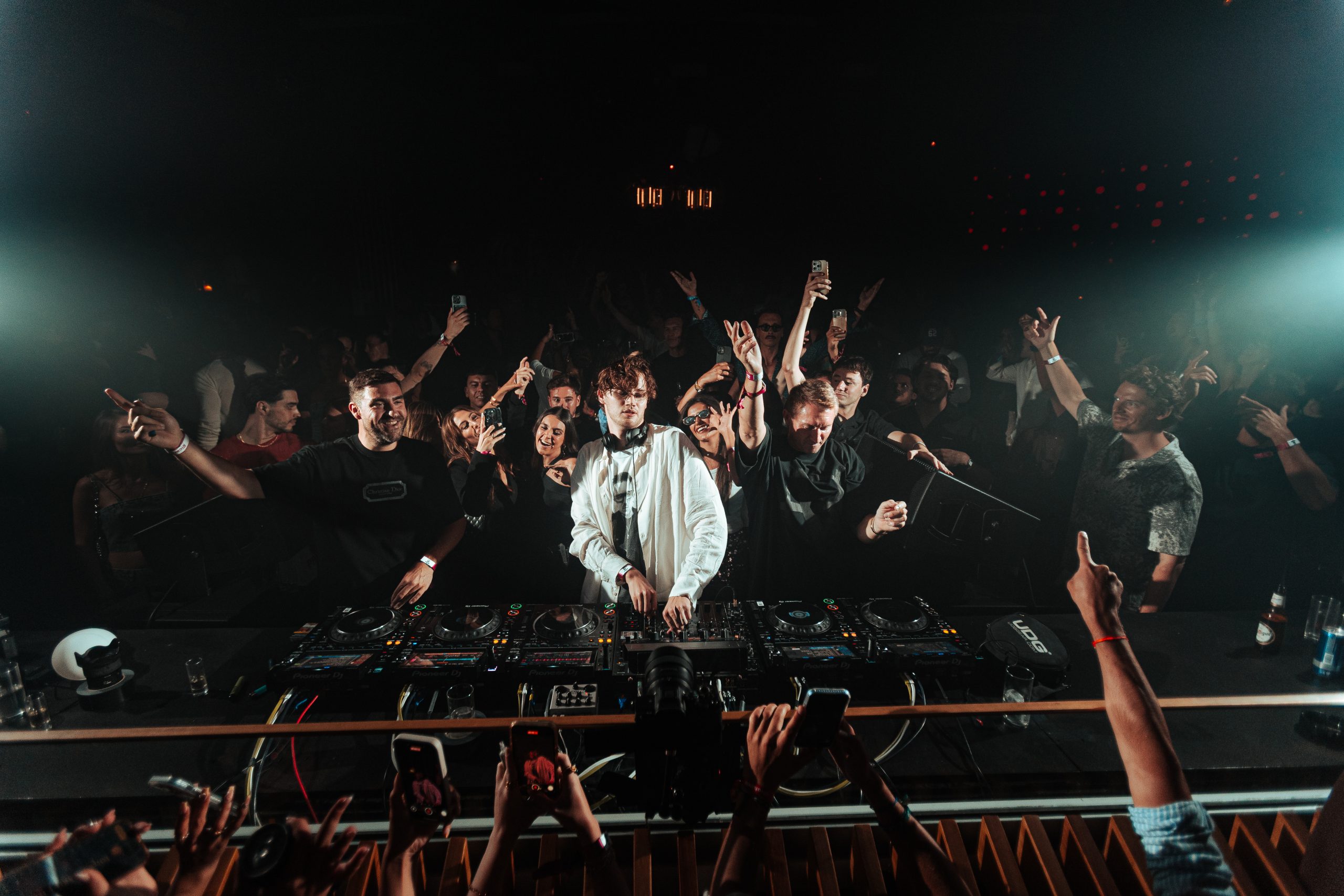 What Went Down at Mau P’s Pacha Residency and Solomun at the Port Ibiza