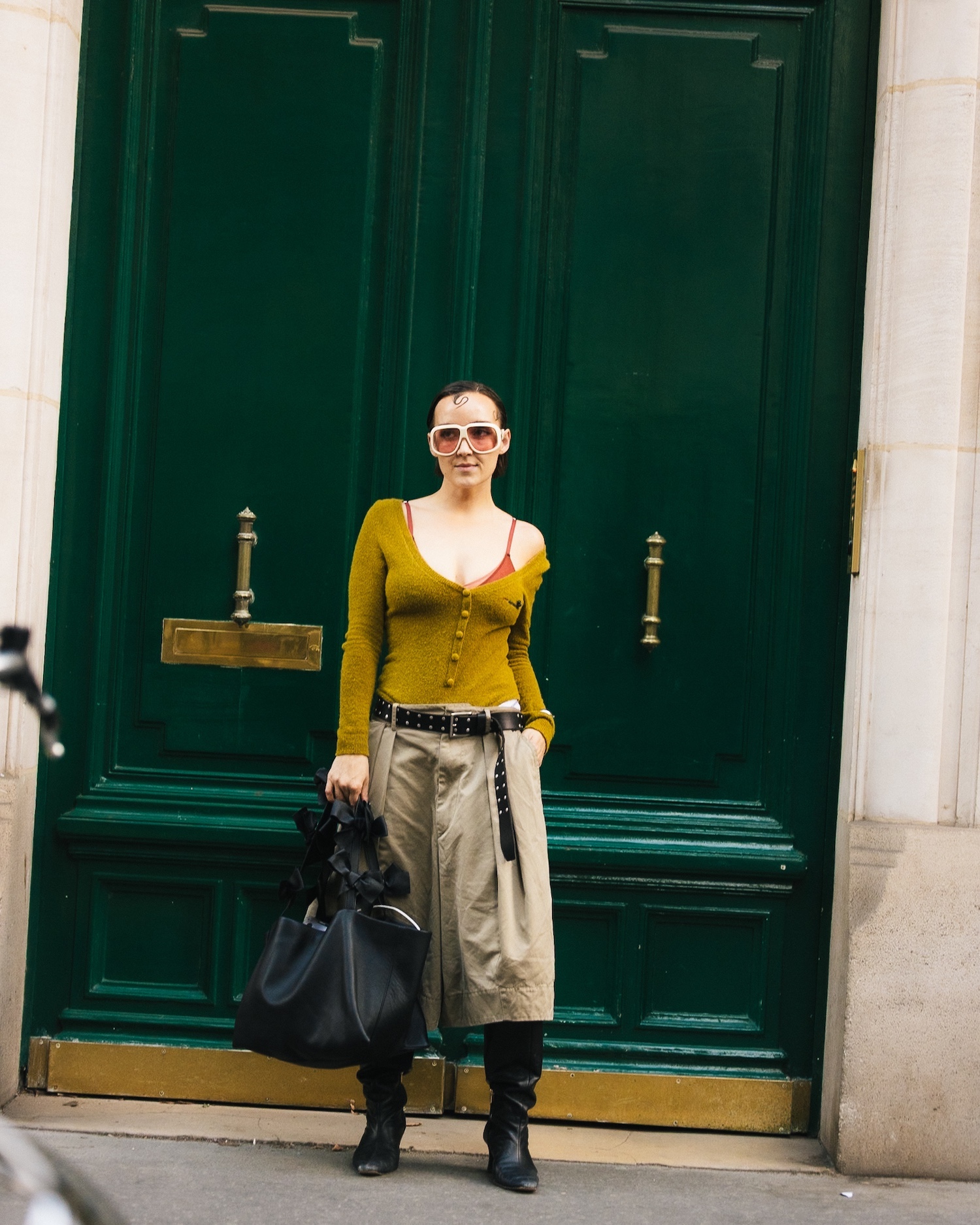 Street Style Shots: Paris Fashion Week Day 3 – PAUSE Online