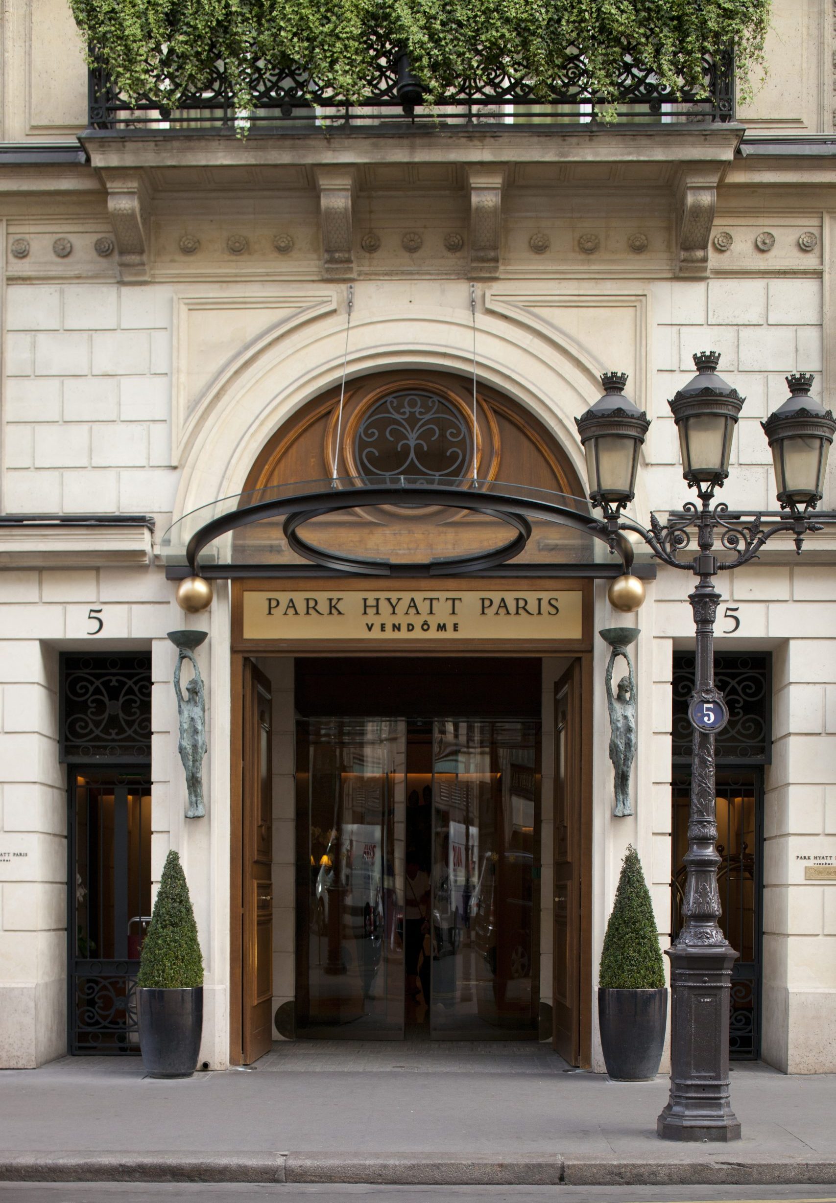 PAUSE Visits: Park Hyatt Paris-Vendôme