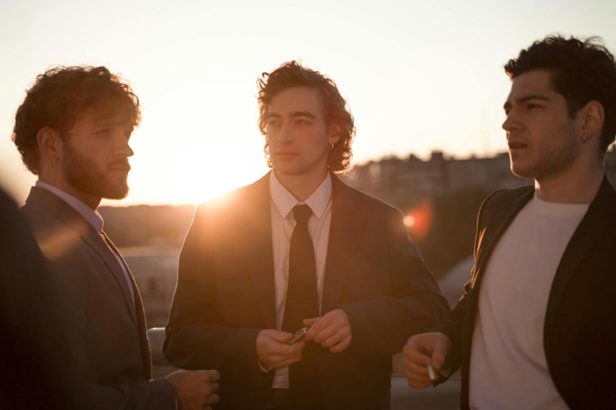 Men’s Fashion Trends 2026: Street Style, Nightlife Aesthetics & Modern Menswear
