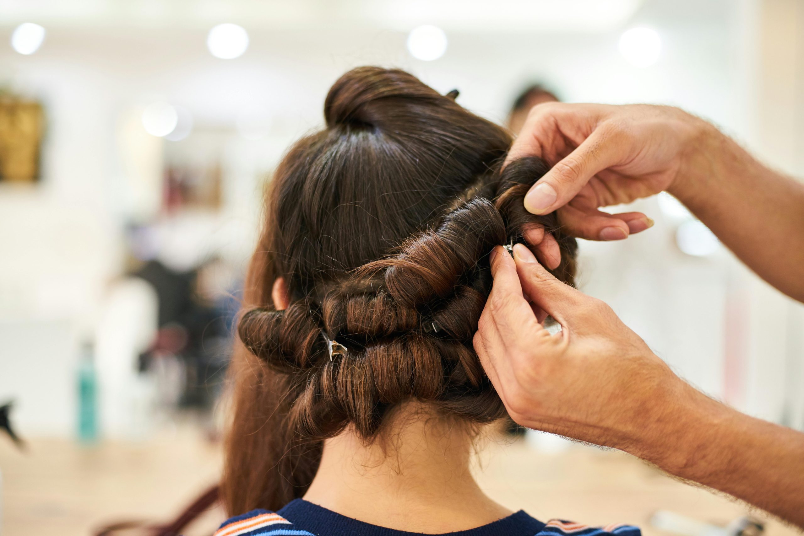 Understanding the Uses and Importance of Natural Human Hair Bundles