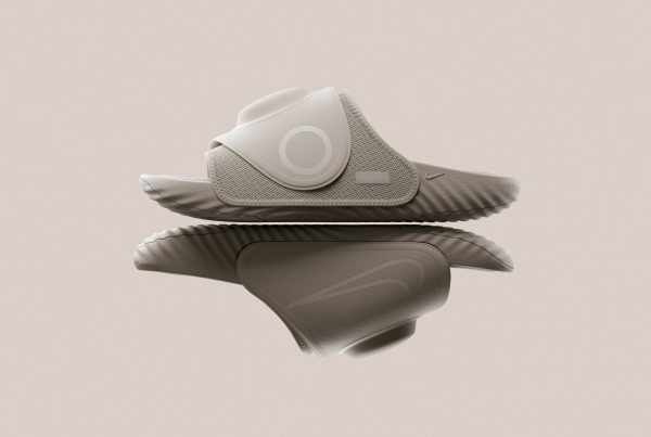 1_NikeAirZoomHyperslide_Hero
