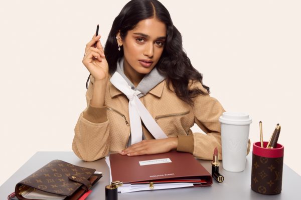 LV_CRAYON_CAMPAIGN_-_LA_BEAUTE_LOUIS_VUITTON_14