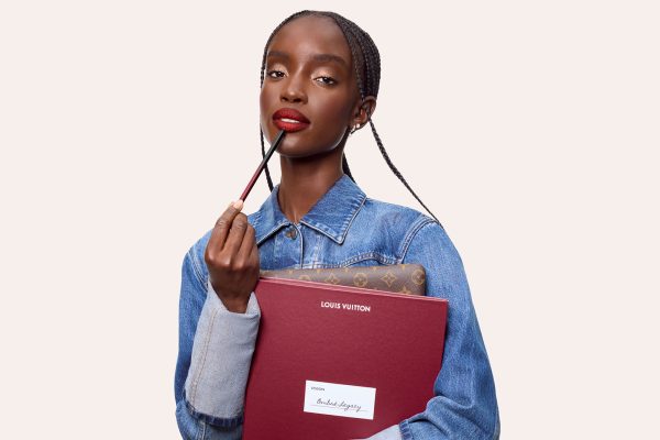 LV_CRAYON_CAMPAIGN_-_LA_BEAUTE_LOUIS_VUITTON_4