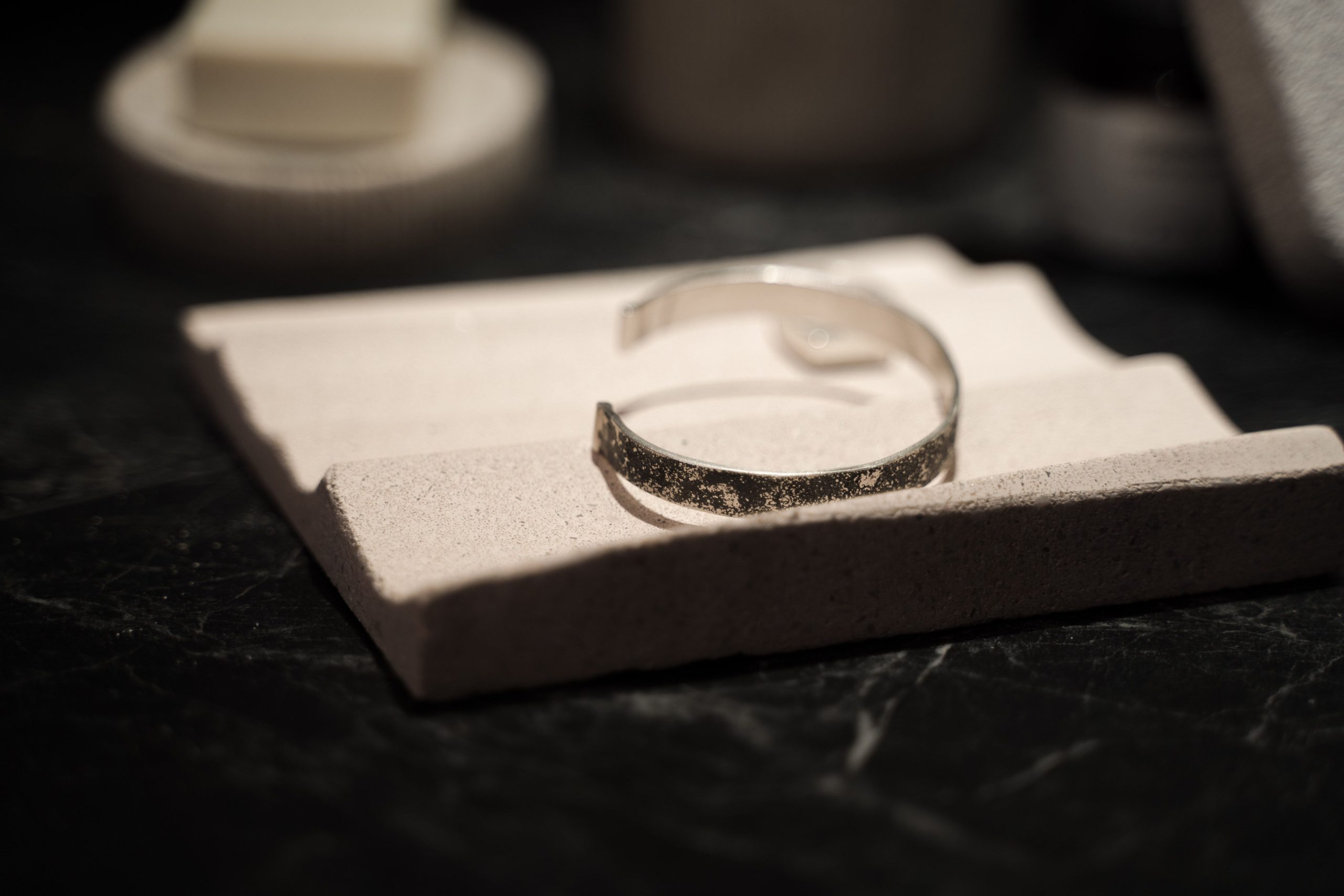 How Modern Living Makes Space for Meaningful Jewellery