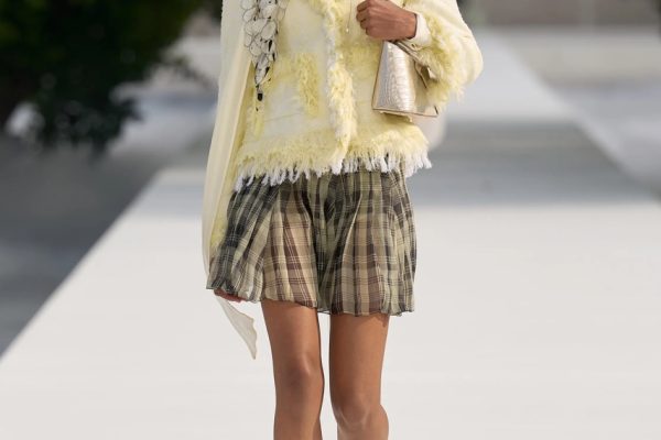 00003-christian-dior-spring-2027-ready-to-wear-credit-gorunway (1) Large